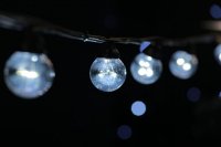 Вулична гірлянда Lumion Galaxy Bulb 30шт 10м холодний білий GB-30-CW
