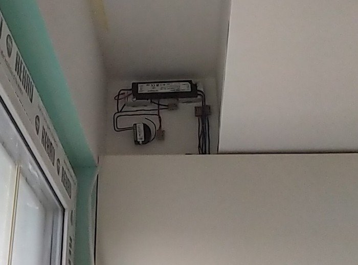 led_supply1.jpg