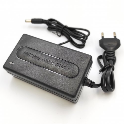 Тип корпусу та роз’єма