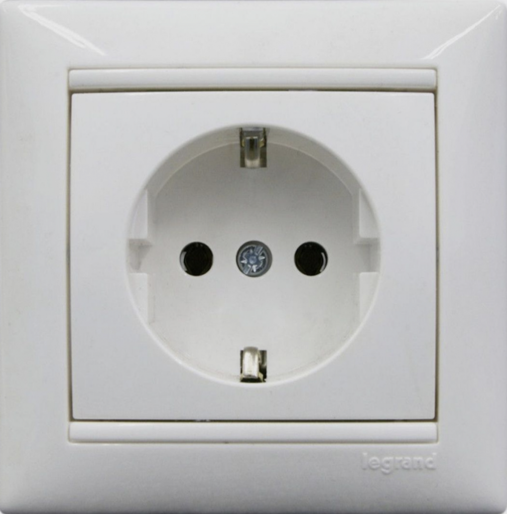 Розетки Legrand Снимок экрана 2026-02-22 в 20.25.45.png