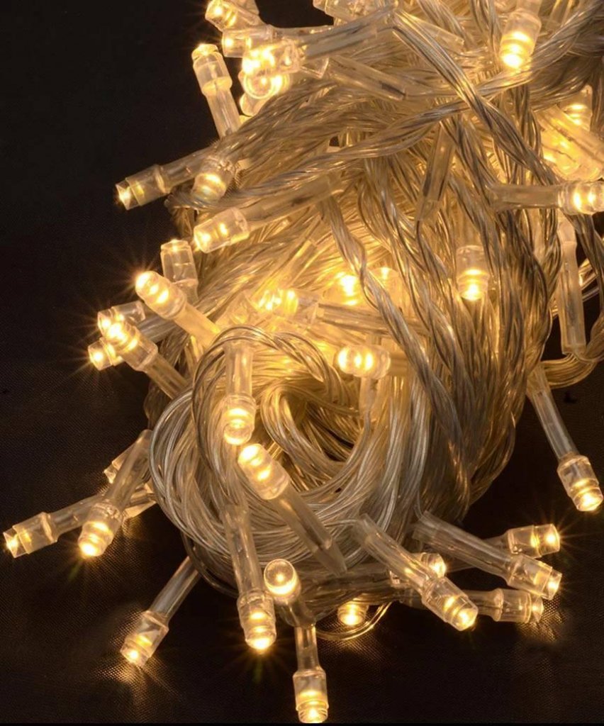 Переваги замовлення LED гірлядн в SVETUM 4065485241_girlyanda-500-led.jpg