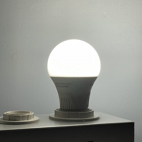 Світлодіодна LED лампа з датчиком руху Electrum A60 10W E27 4000K LS-33MS Elegant A-LS-1970