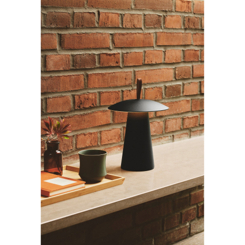 Настільна LED лампа Nordlux Ara To-Go акумуляторна вулична 2W 3000K IP54 USB чорний 2318245003