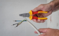 Обжимной инструмент Bosch VDE 180мм 1600A02NE6