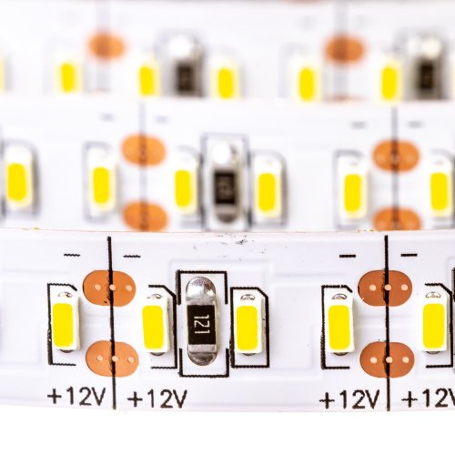 LED лента AVT SMD2835 204шт/м 18W/м IP20 12V 4000-4500K 1017915