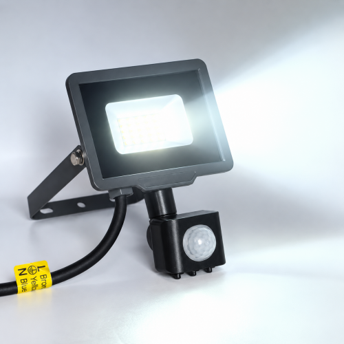 LED прожектор AVT AVT2-IC Sensor SMD 20W 6000К IP65 220V с датчиком движения 1022045