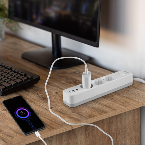 Удлинитель Videx ONCORD на 3 гнезда 16А 2USB+USB-C 3 метра с заземлением и кнопкой белый VF-PD33G2U1C-W