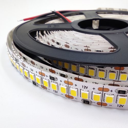 LED стрічка B-LED SMD2835 240шт/м 20W/м IP20 12V 4000-4500K ST-12-2835-240-NW-20 21181