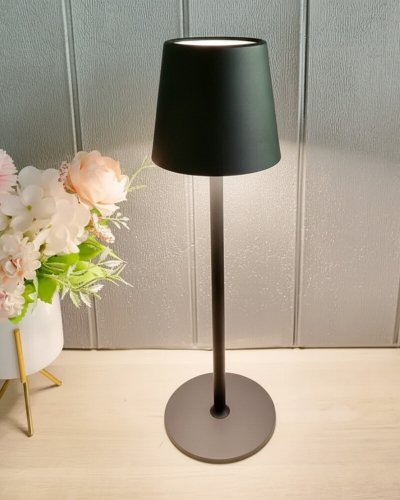 Настольная LED лампа аккумуляторная Kloodi 5W 23000K IP20 черный TA-5V POP 3K BK
