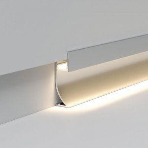 Алюминиевый плинтусный профиль c LED-подсветкой