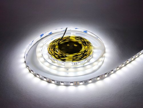 LED стрічка Biom Professional SMD5050 60шт/м 14.4W/м IP20 12V (6000-6500К) BPS-G3-12-5050-60-CW-20 14502